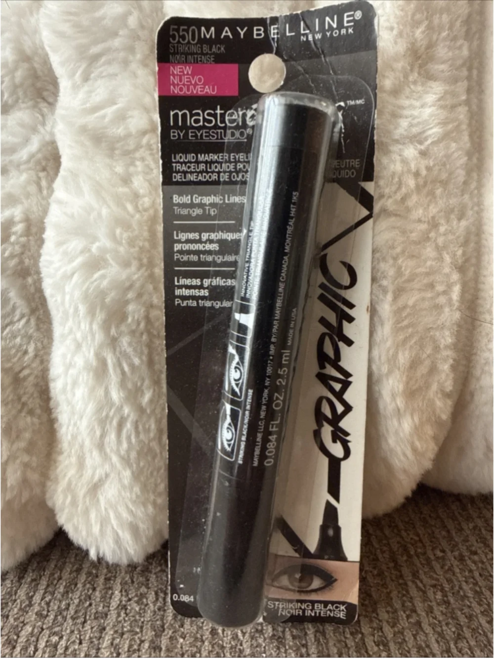 NEW MAYBELLINE Eye Studio Master Graphic Liquid Eyeliner 550 Striking Black